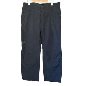 Arc’teryx Rogue Pants Hiking Green Cotton/Nylon Size 34 *READ*